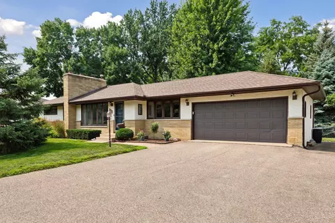 6380 Jefferson St NE, Fridley, MN 55432