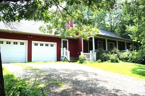 12335 Eaton Ave, Northfield, MN 55057