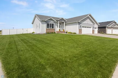 4297 54th Ave S, Fargo, ND 58104 photo 3