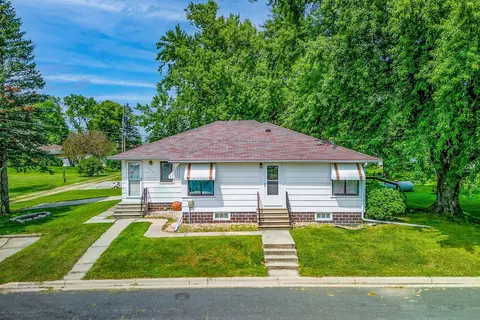 206 E 1st St, Delavan, MN 56023 photo 18