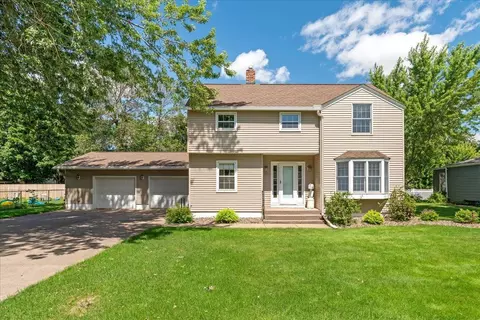 535 E 3rd St, New Richmond, WI 54017