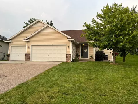 1107 N Ridge Dr NW, Montgomery, MN 56069