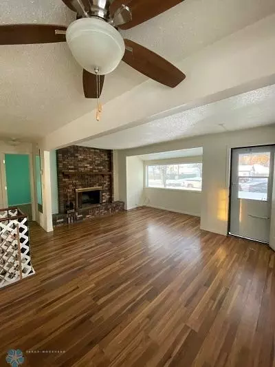 Living - 1108 14th Ave N, Fargo, ND 58102 photo 2 of 3