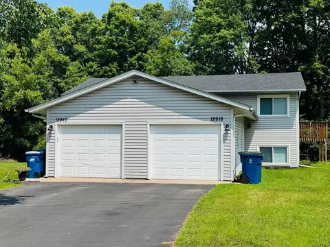 12916 Pilgrim Ln N, Champlin, MN 55316