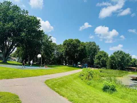 12916 Pilgrim Ln N, Champlin, MN 55316 photo 20