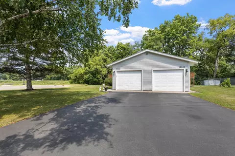 12916 Pilgrim Ln N, Champlin, MN 55316 photo 23