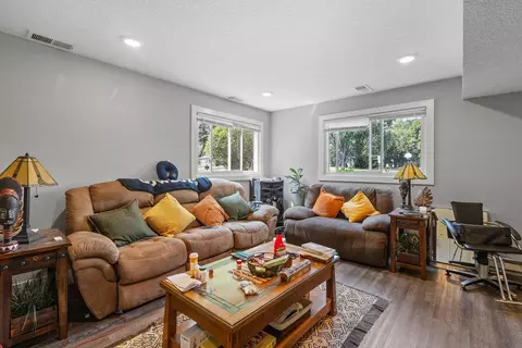 12916 Pilgrim Ln N, Champlin, MN 55316 photo 5