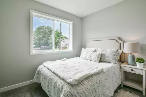 1118 Knox Ave N, Minneapolis, MN 55411 photo 19