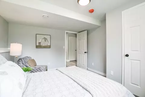 1118 Knox Ave N, Minneapolis, MN 55411 photo 15