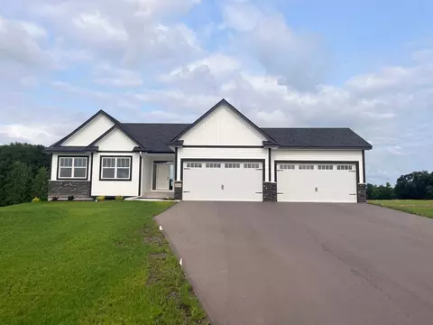 20949 Tippecanoe St, East Bethel, MN 55011