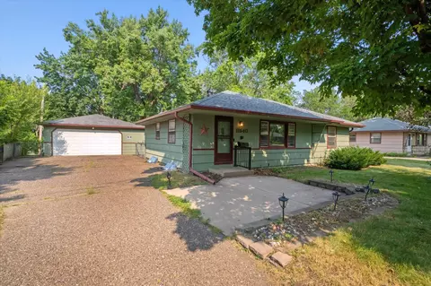 11840 Larch St NW, Coon Rapids, MN 55448