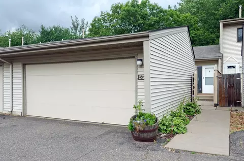5586 Meister Rd, Fridley, MN 55432