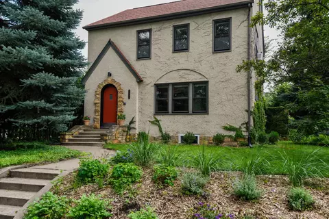 2845 29th Ave S, Minneapolis, MN 55406