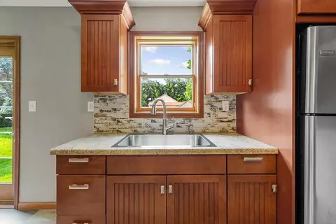 513 8th Ave SE, Waseca, MN 56093 photo 9