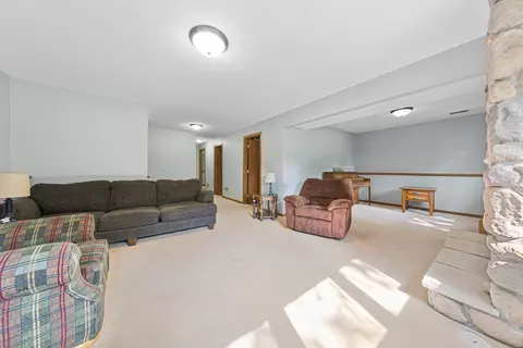 924 Menk Dr, Saint Peter, MN 56082 photo 17