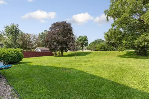 924 Menk Dr, Saint Peter, MN 56082 photo 27