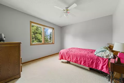 924 Menk Dr, Saint Peter, MN 56082 photo 11