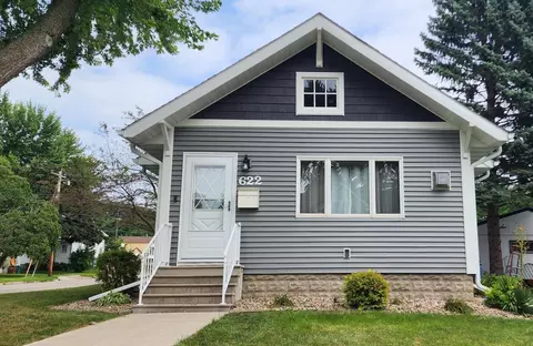 622 Minnesota Ave, Albert Lea, MN 56007