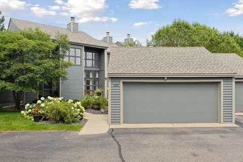 1393 Spencer Rd W, Saint Paul, MN 55108