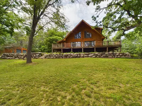 368 Rice Lake Rd, Somerset, WI 54025