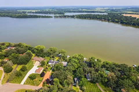 5131 99th Ave, Clear Lake, MN 55319