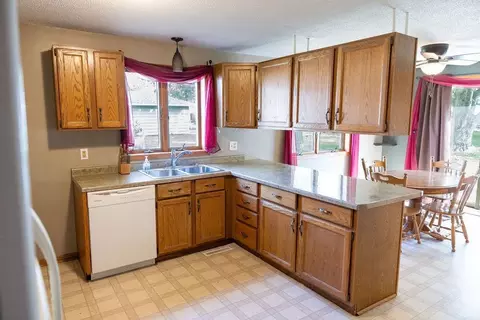 1109 2nd St NW, Faribault, MN 55021 photo 7