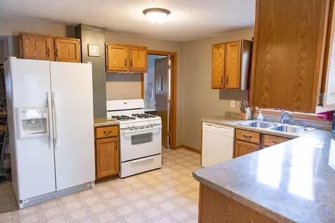 1109 2nd St NW, Faribault, MN 55021 photo 6