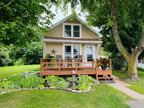 103 S Washington Ave, Battle Lake, MN 56515