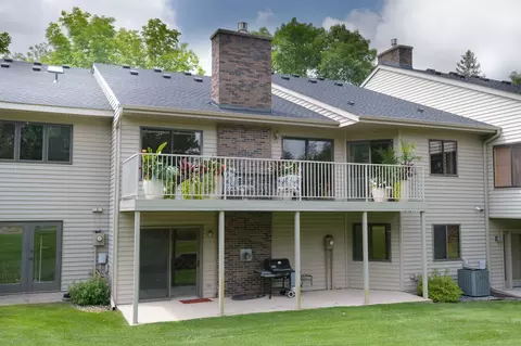 504 Montrose Rd, Saint Cloud, MN 56301