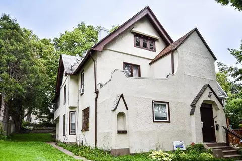 2020 James Ave N, Minneapolis, MN 55411