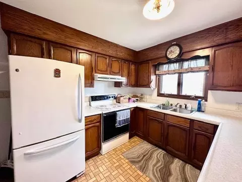 104 1st St SW, Eitzen, MN 55931 photo 6