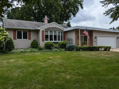209 Willamor Rd, Albert Lea, MN 56007 photo 3