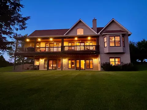 57 Maki Rd, Esko, MN 55733