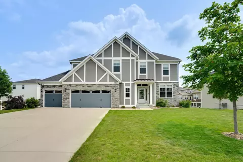 10314 Louisiana Ave N, Brooklyn Park, MN 55445