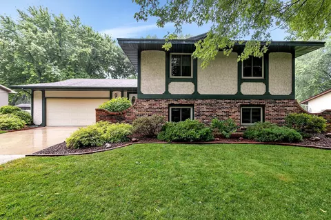 726 S Gilman Ave, Litchfield, MN 55355