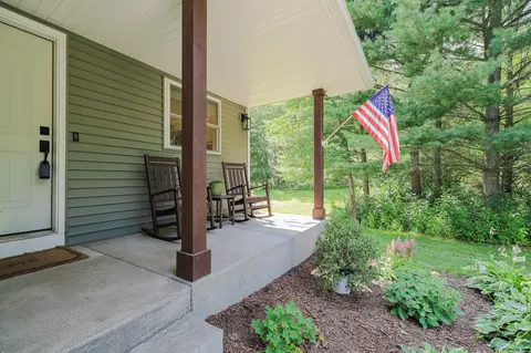 18252 Saint Croix Trl N, Marine On Saint Croix, MN 55047