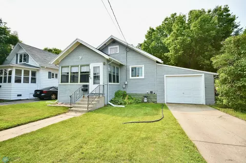 1444 1st Ave S, Fargo, ND 58103