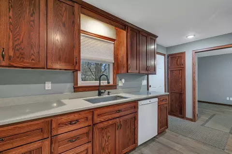 8988 Ivy Rd, Saint Cloud, MN 56301 photo 6