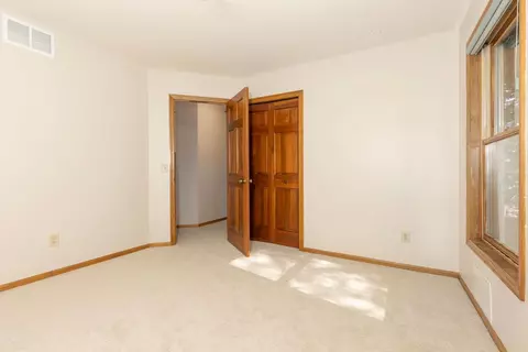 6010 Mckinley Pl, Shorewood, MN 55331 photo 30