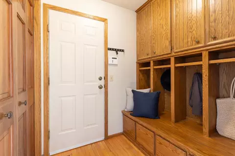 6010 Mckinley Pl, Shorewood, MN 55331 photo 20