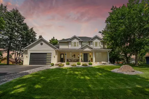 5370 Shore Trl NE, Prior Lake, MN 55372