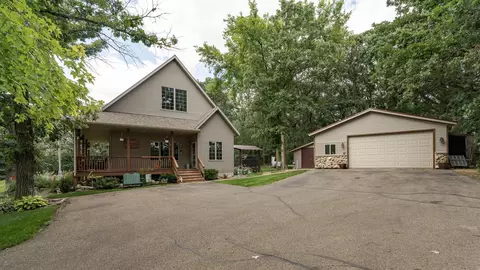 7443 30th St SE, Eyota, MN 55934
