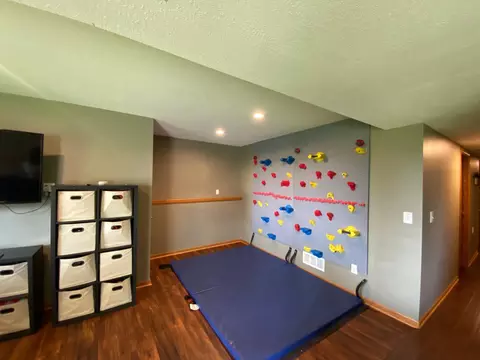 105 8th St NE, Plainview, MN 55964 photo 34
