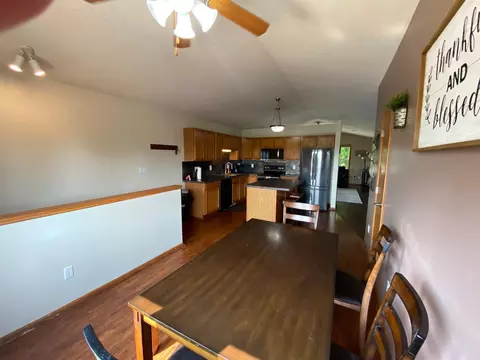 105 8th St NE, Plainview, MN 55964 photo 10
