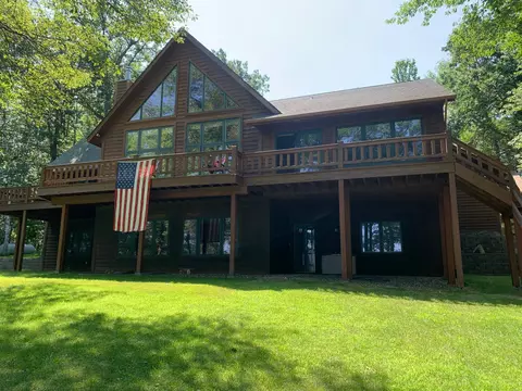 9721 Pine Point Rd NW, Walker, MN 56484