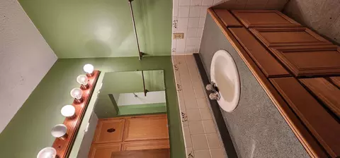 421 2nd St E, Wanamingo, MN 55983 photo 8