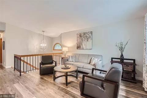 4319 Clemson Cir, Eagan, MN 55122 photo 5