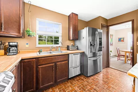 202 E 7th St #B, Duluth, MN 55805 photo 12