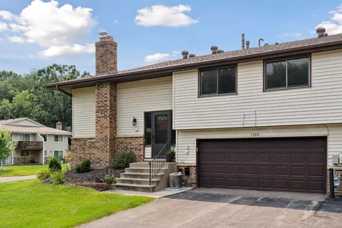 1709 Hickory Hill Dr, Eagan, MN 55122 photo 8