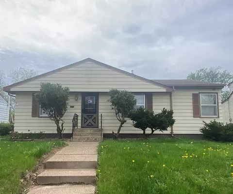 1688 Euclid St, Saint Paul, MN 55106